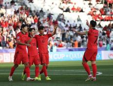 亚洲杯综合：韩国胜巴林 伊拉克“开门红”