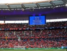 官方：欧足联与利物浦球迷就2022年欧冠决赛骚乱达成最终和解